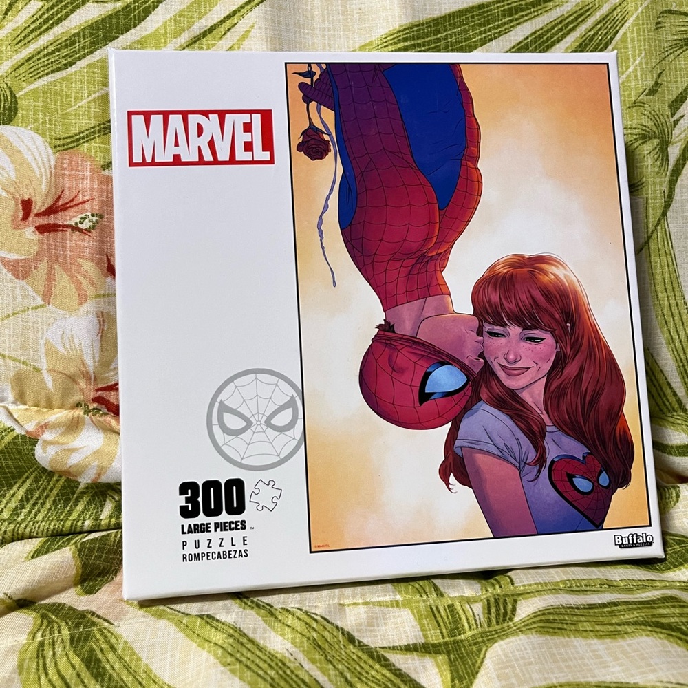 Marvel Spiderman MJ Jigsaw Puzzle 300 large pieces NEW